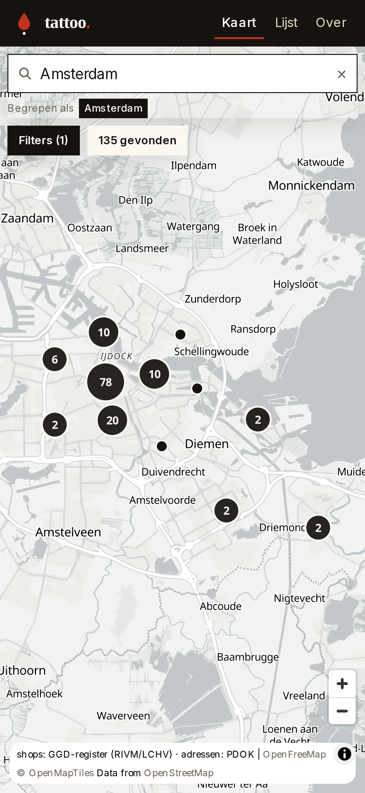tattoo op een iPhone: de kaart van Nederland met tattooshops en het zoekveld bovenin